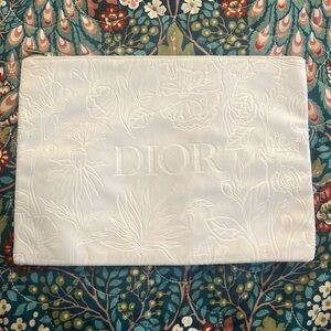 NWOT Dior Beauty cosmetic bag